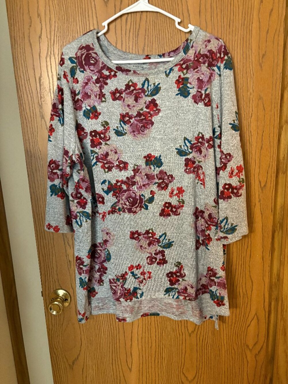 NWOT Beautiful Lane Bryant Floral Pullover